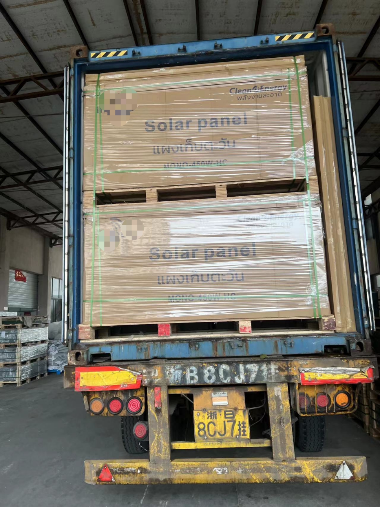 Taurus exporteert fotovoltaïsche zonnepanelen naar Zwitserland